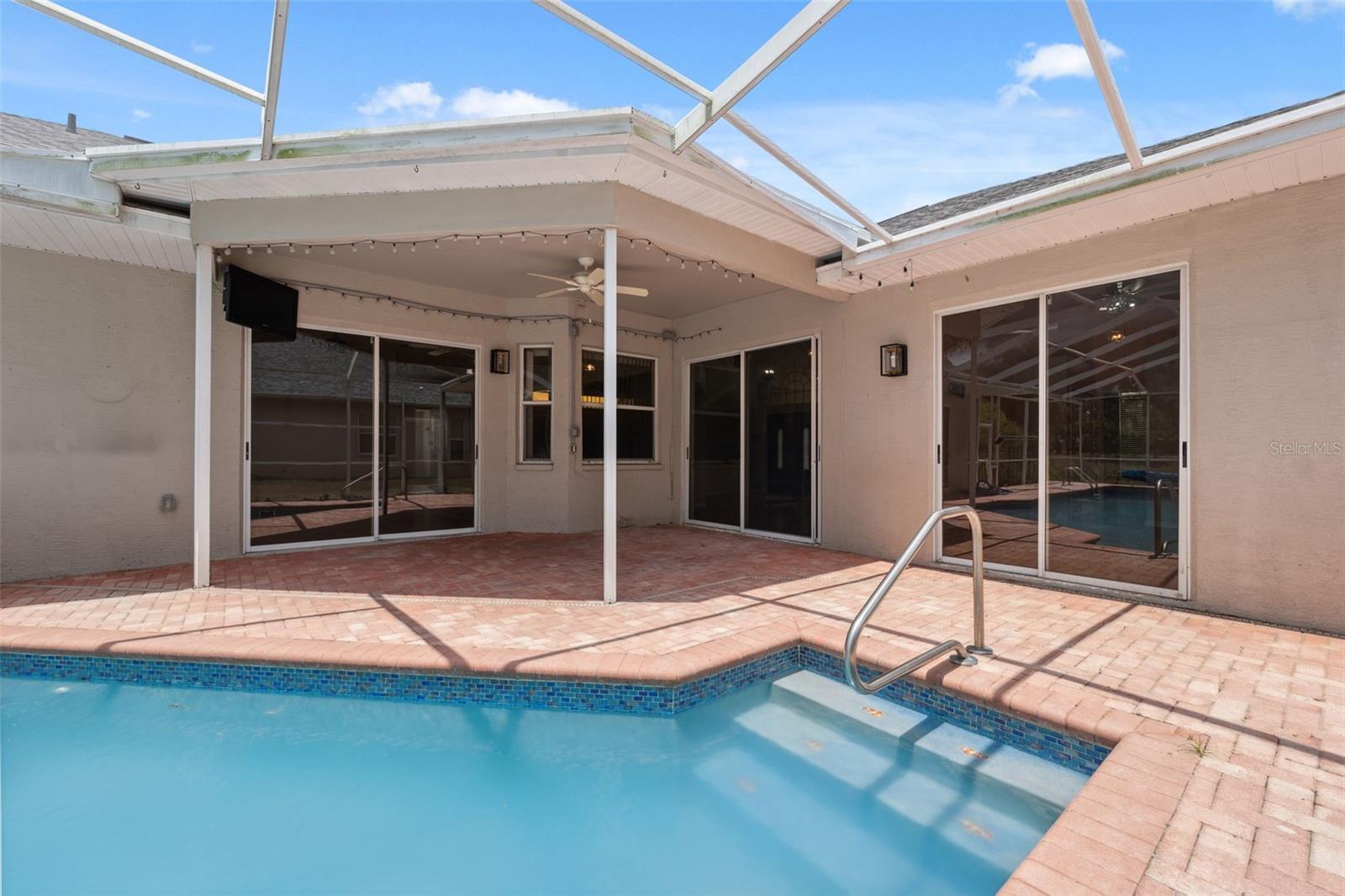 9104 WATER HAZARD DR — photo 40