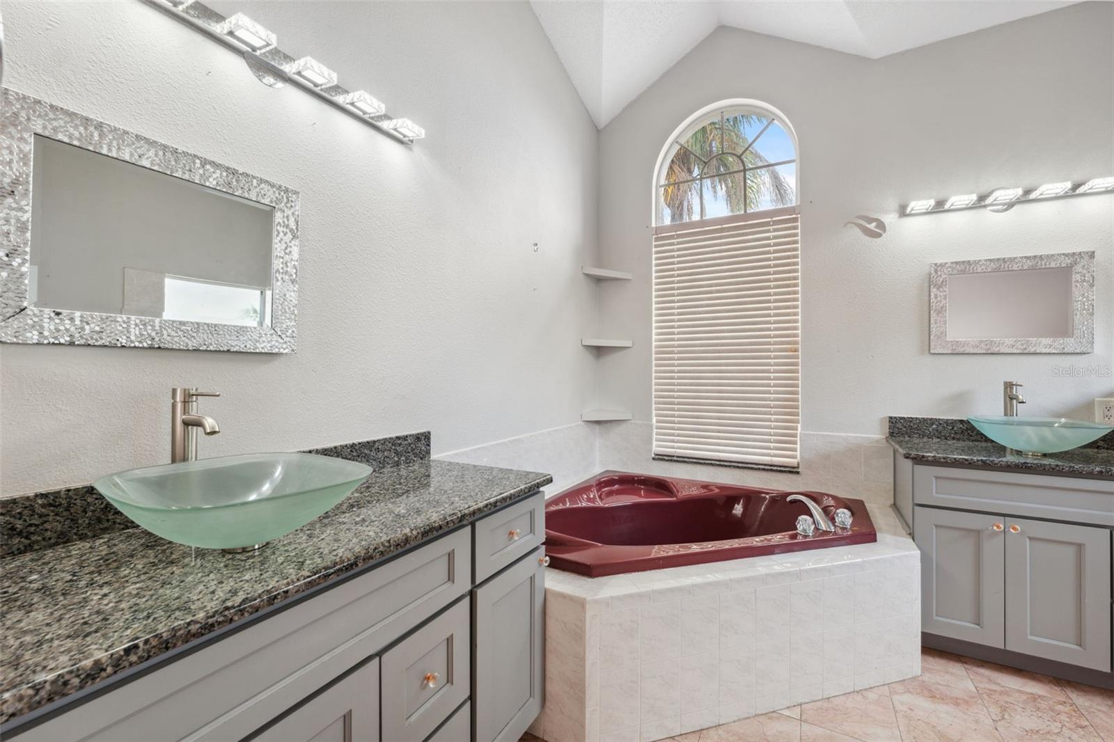 9104 WATER HAZARD DR — photo 25