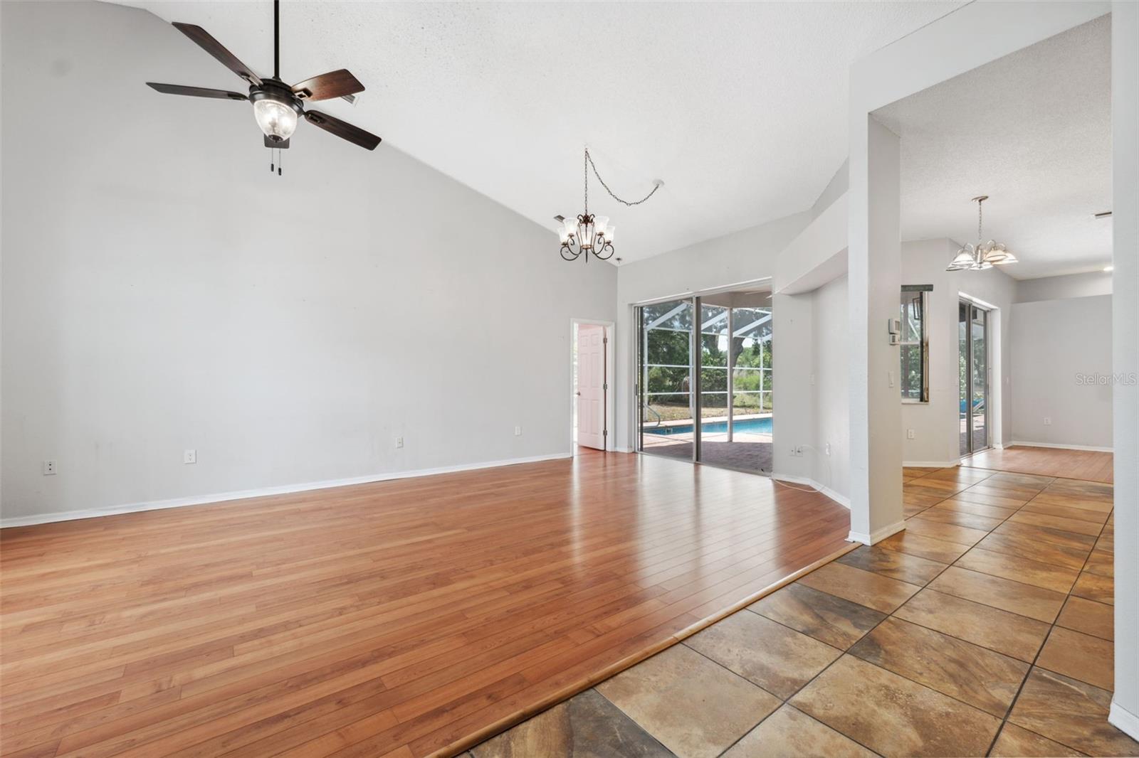 9104 WATER HAZARD DR — photo 9