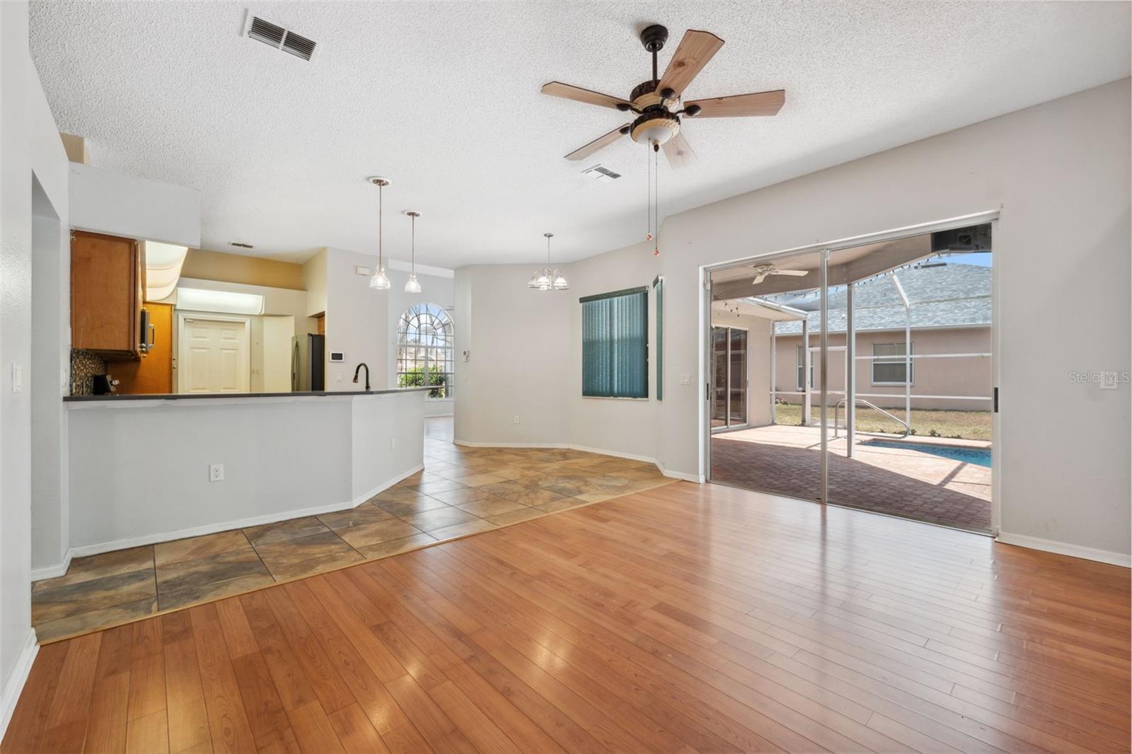 9104 WATER HAZARD DR — photo 20