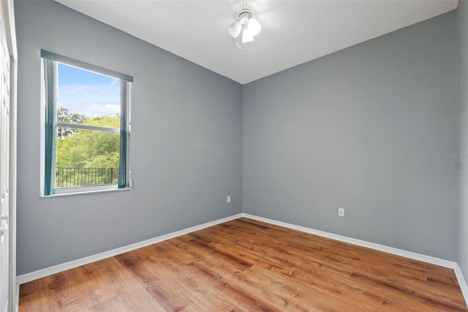 9104 WATER HAZARD DR — photo 27