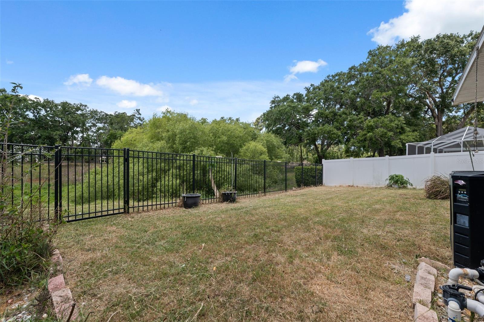 9104 WATER HAZARD DR — photo 42