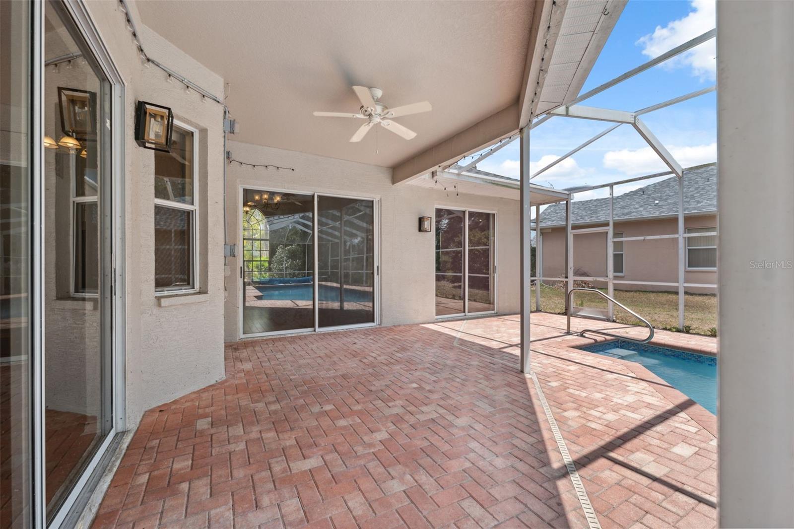 9104 WATER HAZARD DR — photo 37