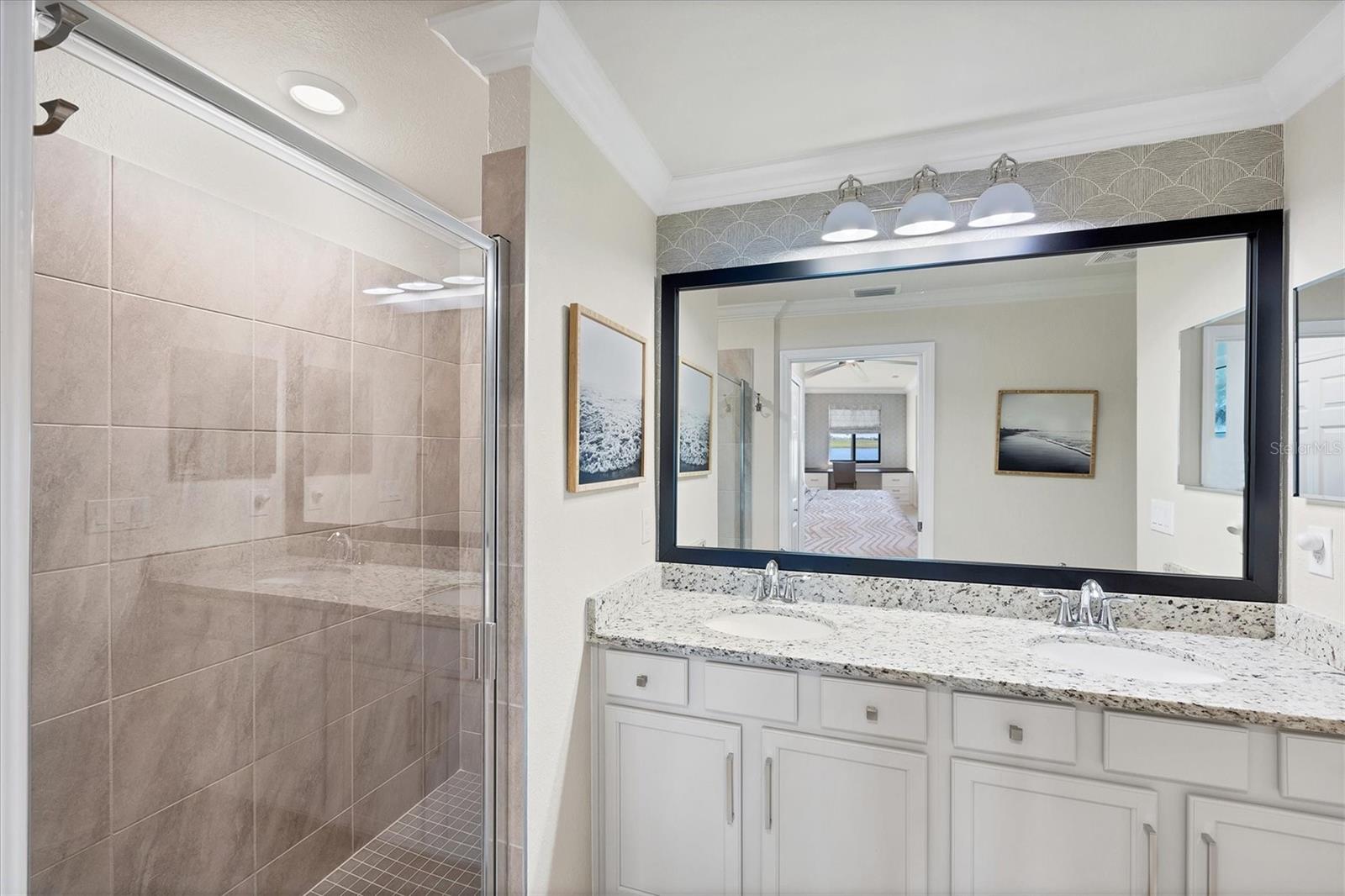 5624 PALMER CIR #105 — photo 24