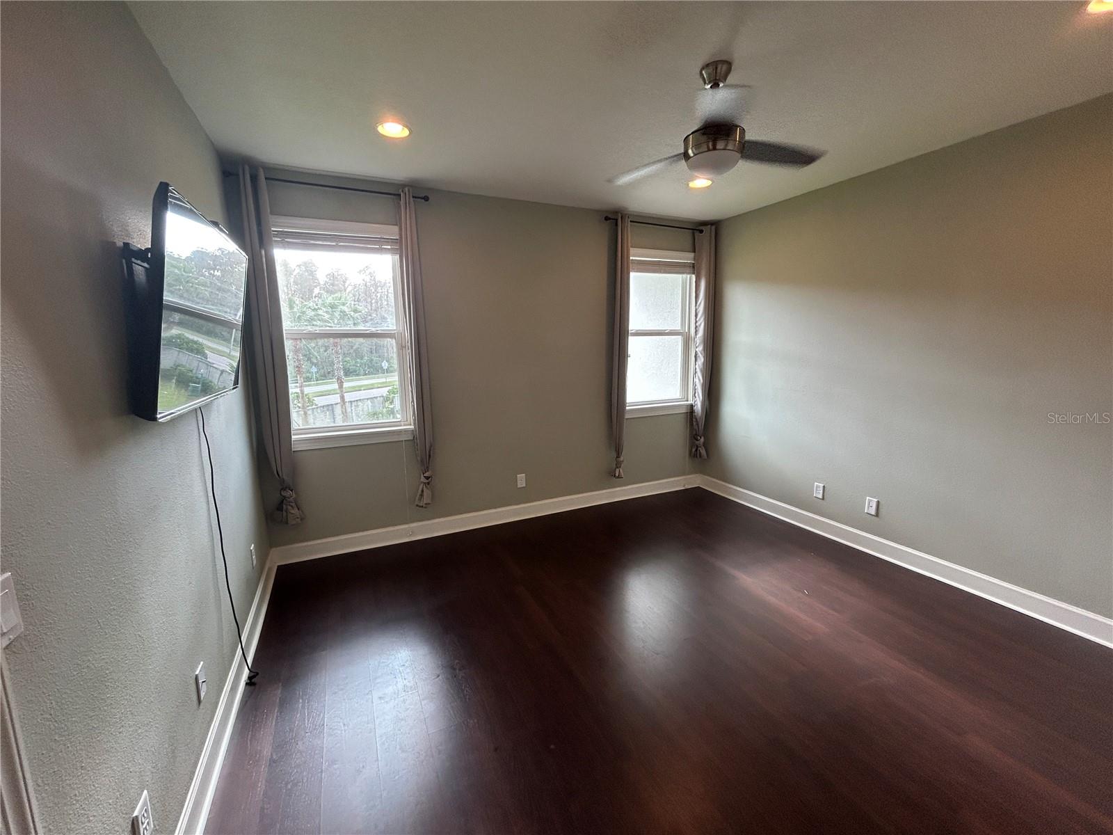 403 E TUSCAN LN E — photo 17