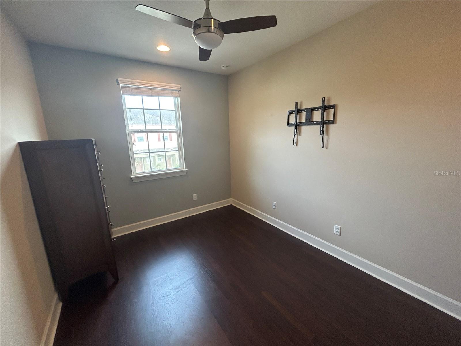 403 E TUSCAN LN E — photo 24