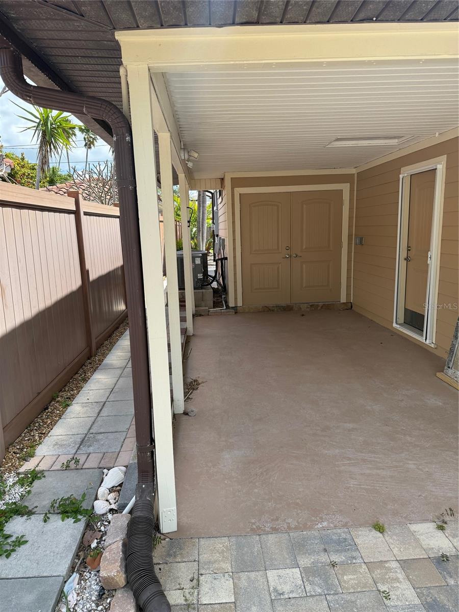 833 LANTANA AVE — photo 13