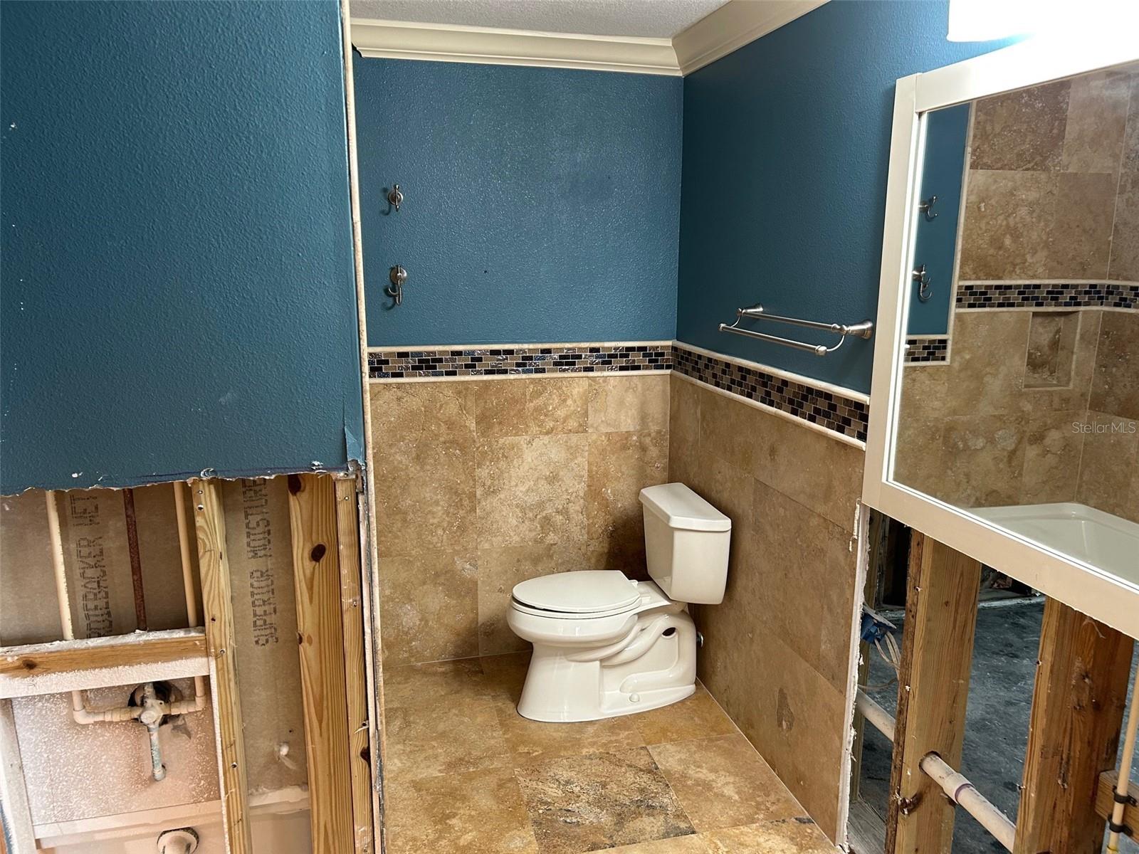 833 LANTANA AVE — photo 33