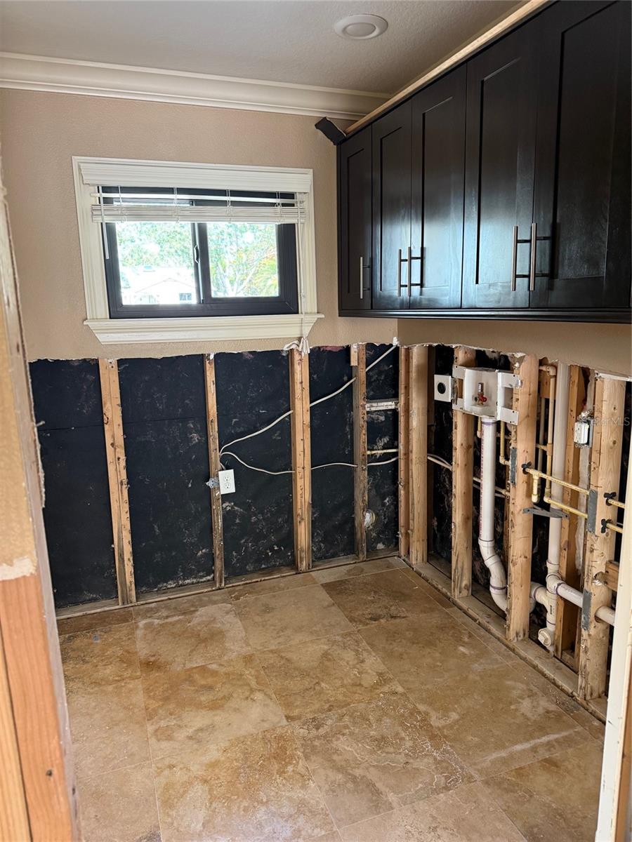 833 LANTANA AVE — photo 35