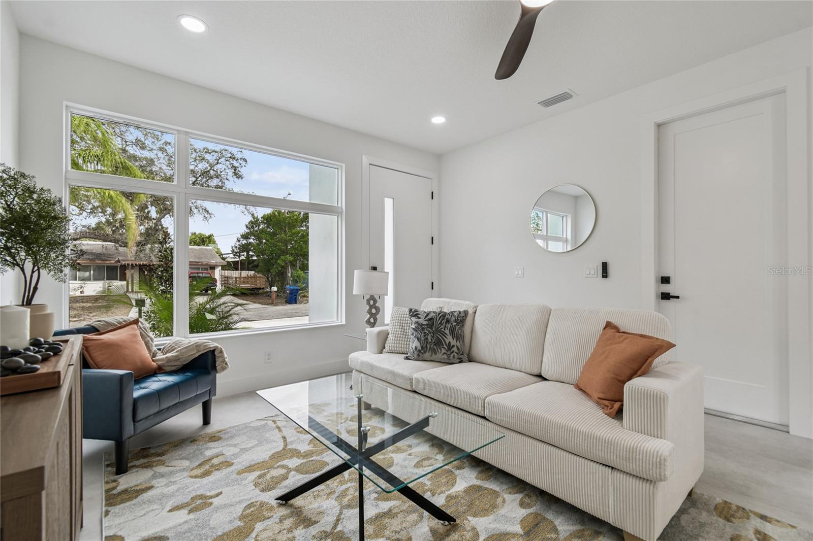 5406 N PERSHING PL — photo 13