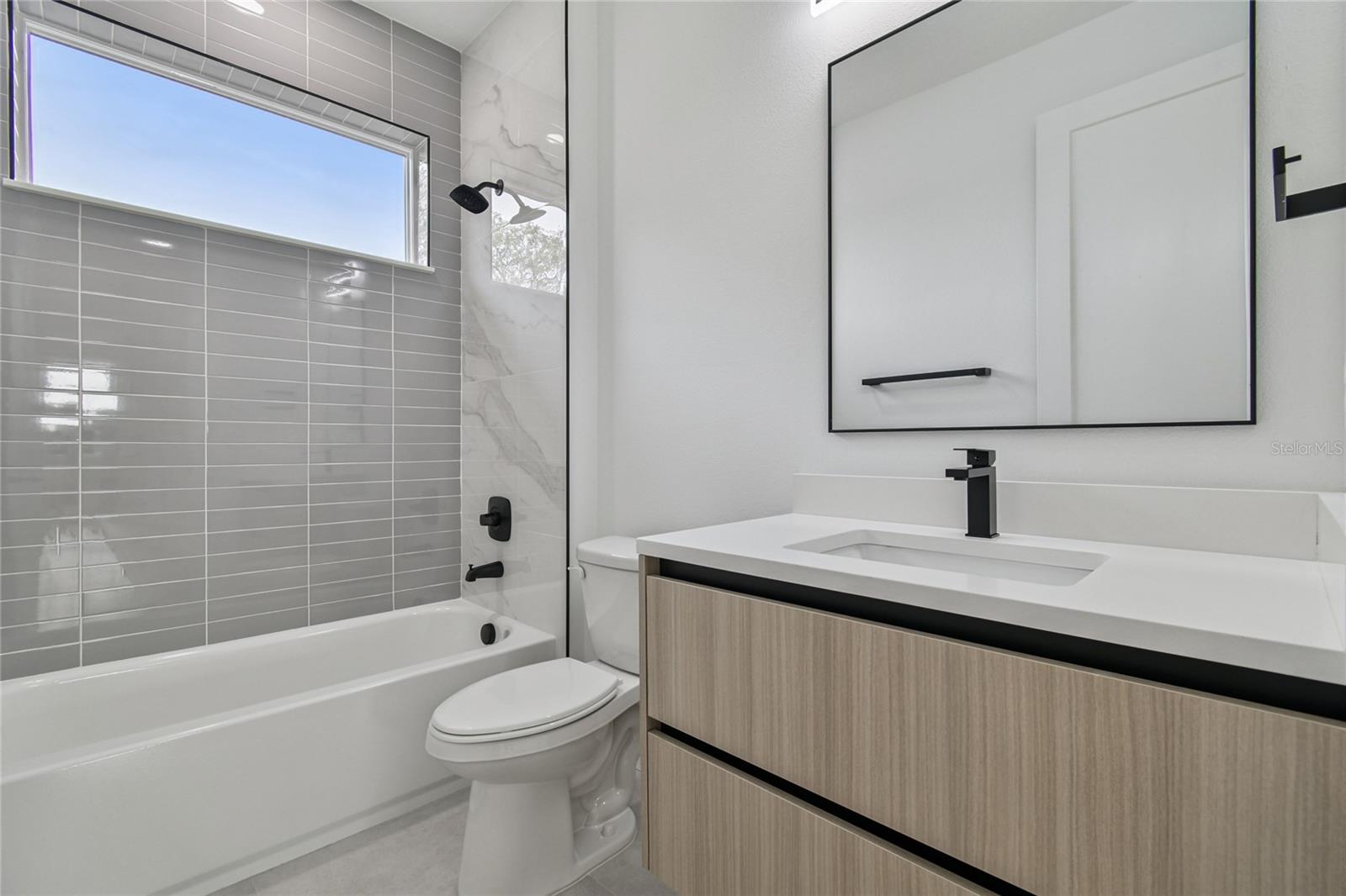 5406 N PERSHING PL — photo 41