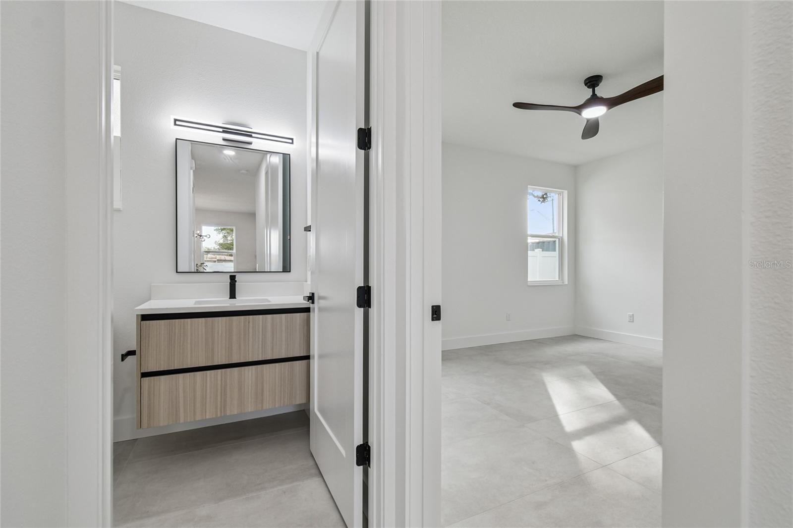5406 N PERSHING PL — photo 28