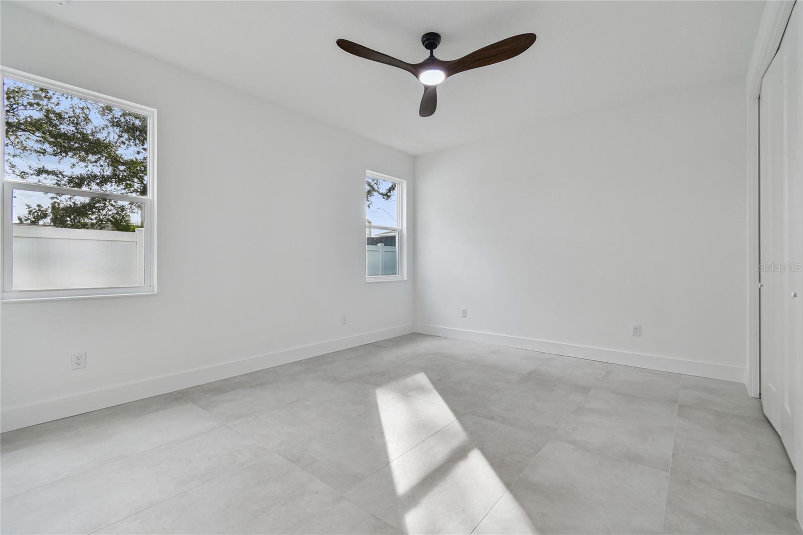 5406 N PERSHING PL — photo 29