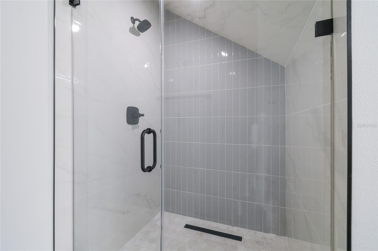 5406 N PERSHING PL — photo 33