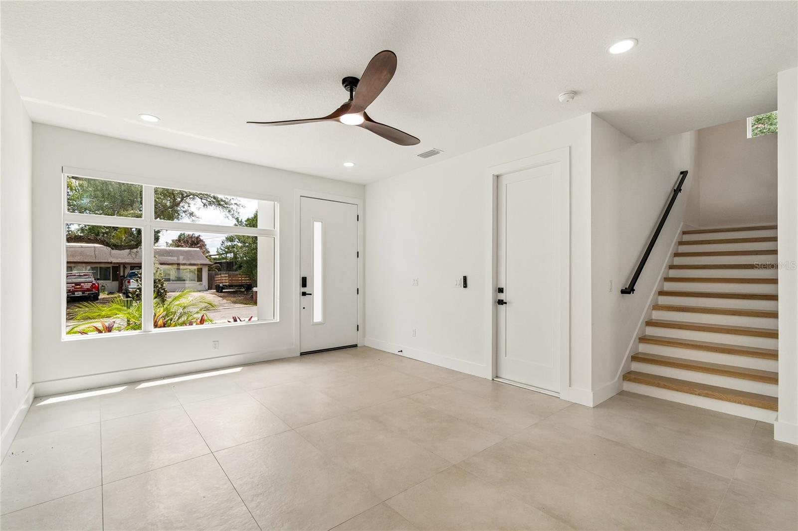 5406 N PERSHING PL — photo 12