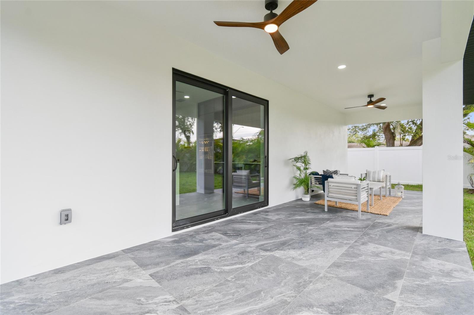 5406 N PERSHING PL — photo 47