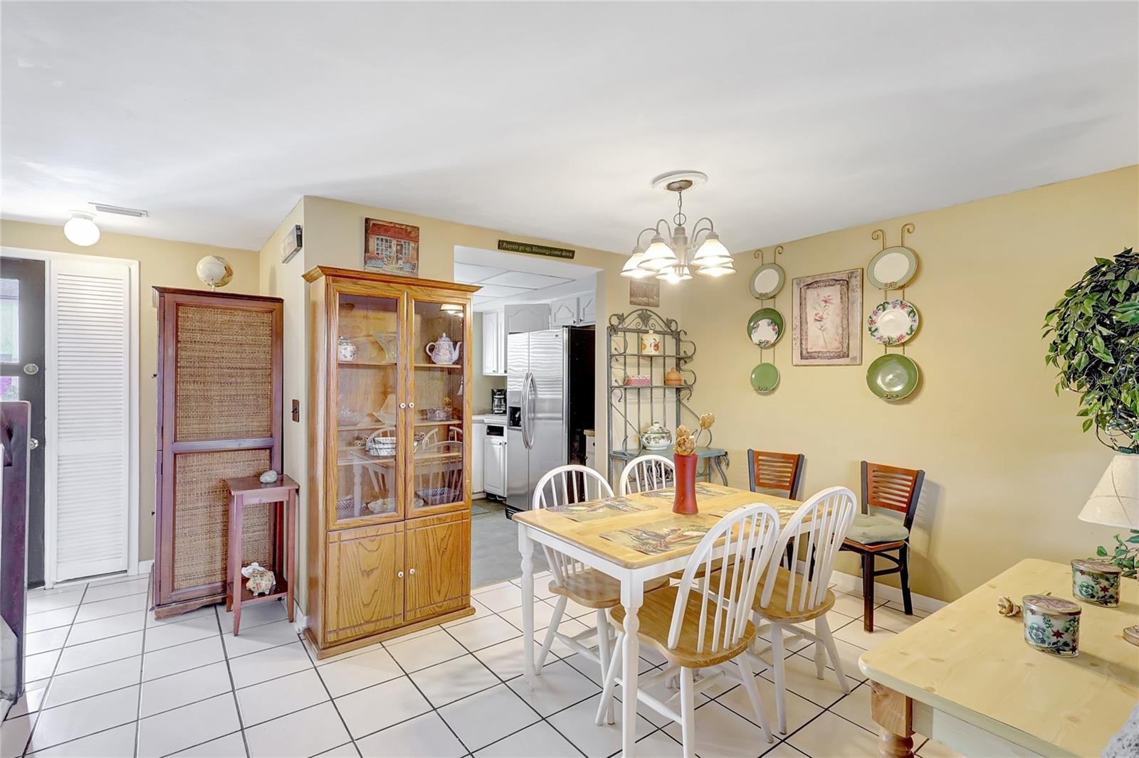 2811 S PINES DR #15 — photo 19