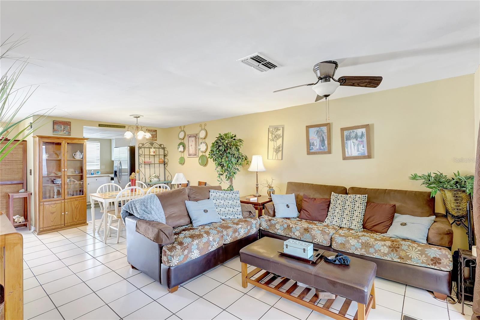 2811 S PINES DR #15 — photo 4