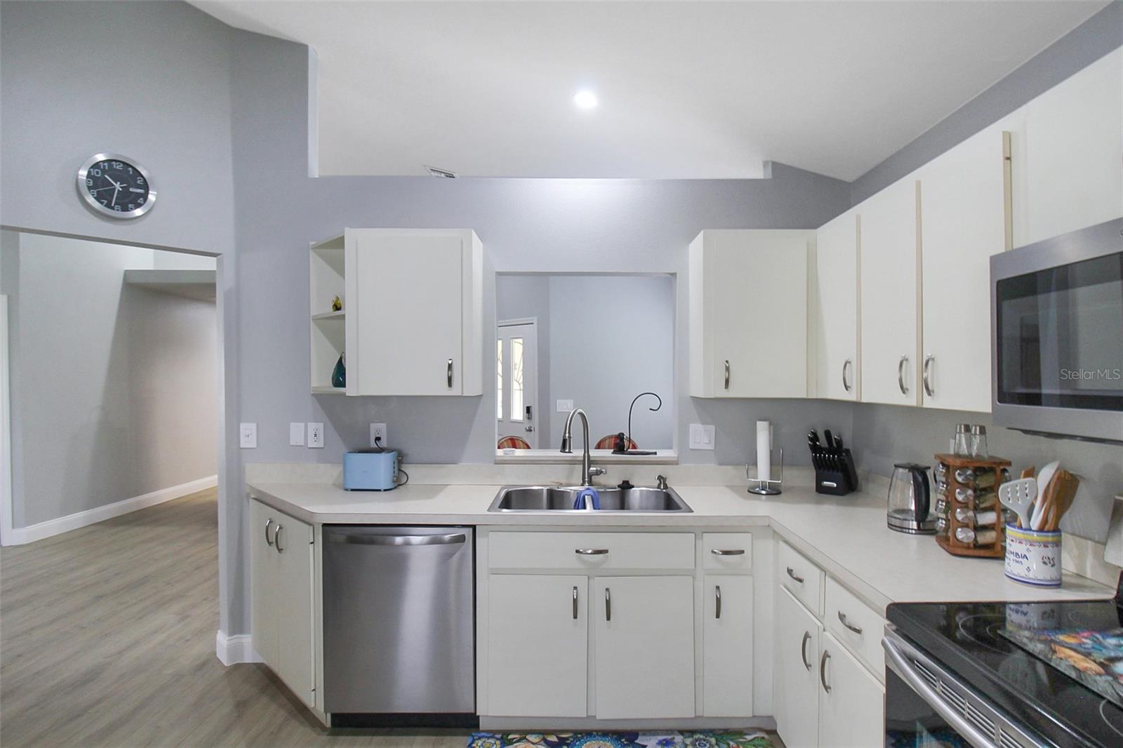 1304 CAPRI ISLES BLVD #31 — photo 14