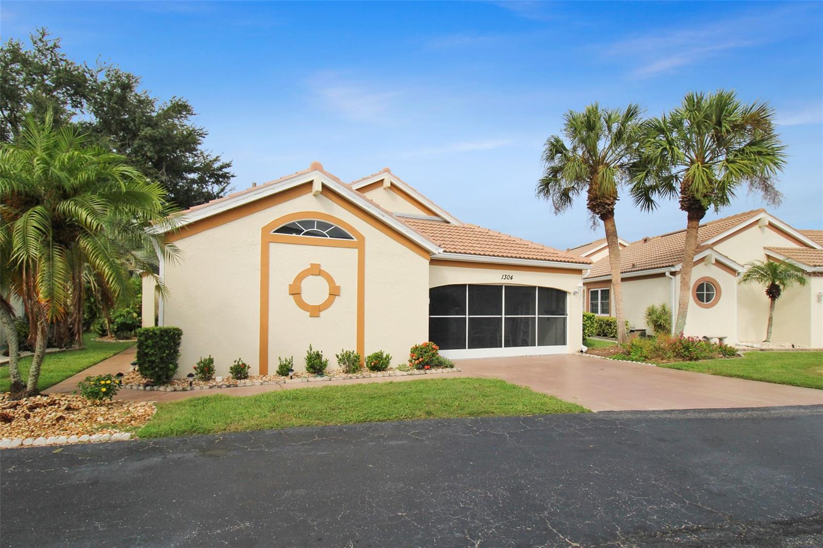 1304 CAPRI ISLES BLVD #31 — photo 3