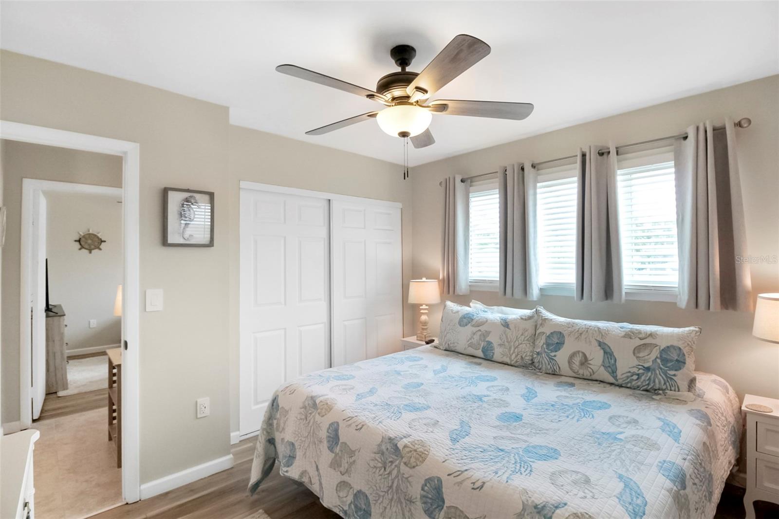 5824 WILDWOOD AVE — photo 18