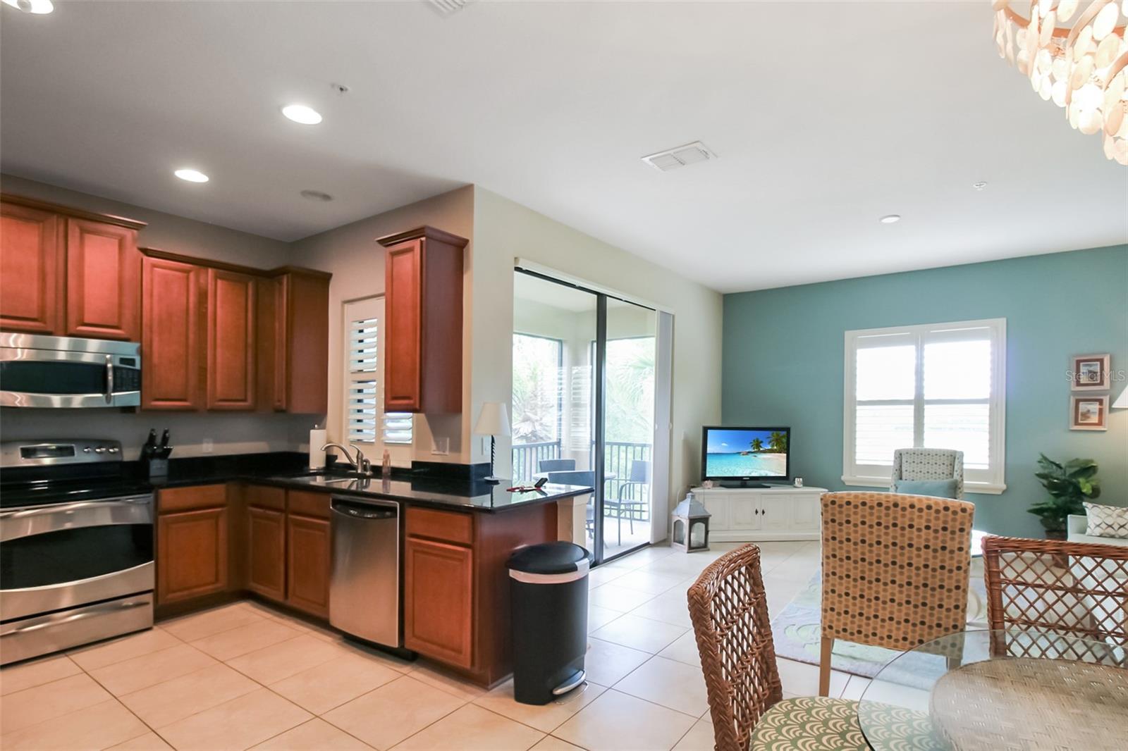 7333 SKYBIRD RD — photo 24