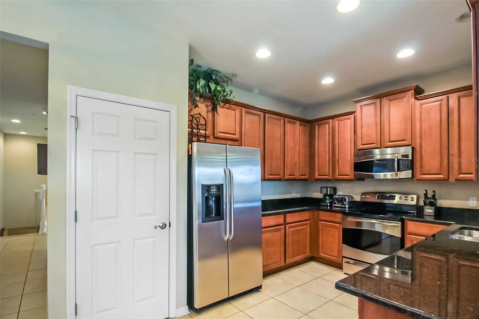 7333 SKYBIRD RD — photo 25