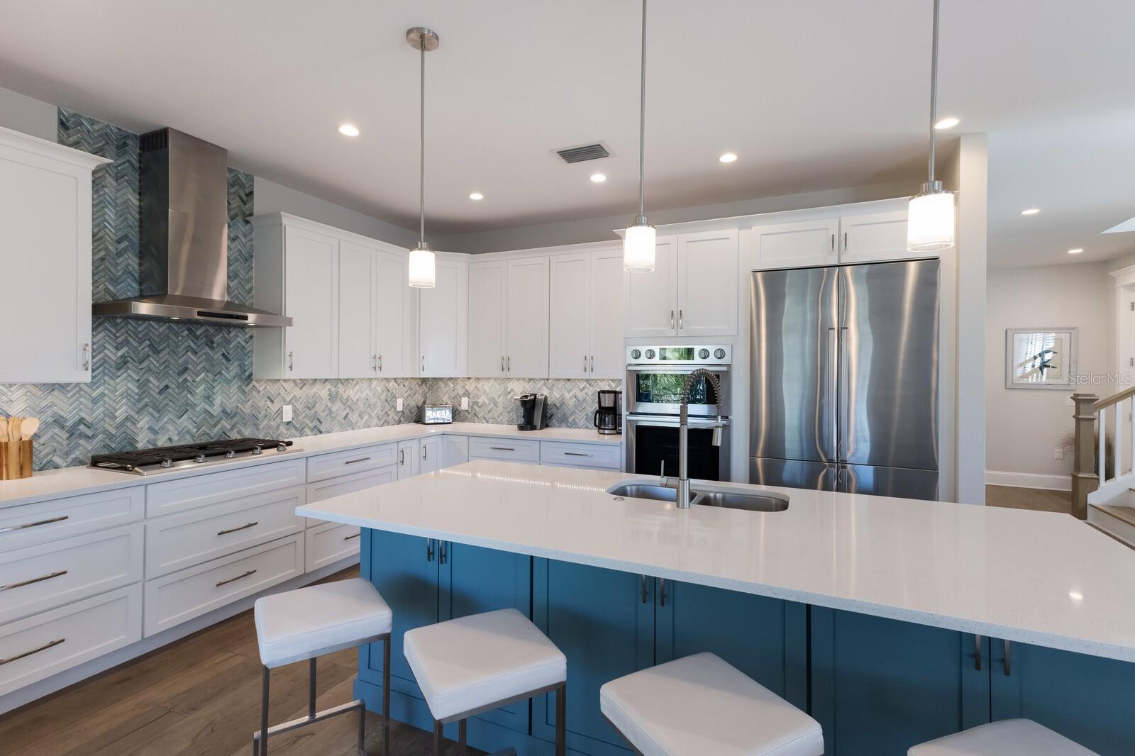222 WILLOW AVE — photo 14