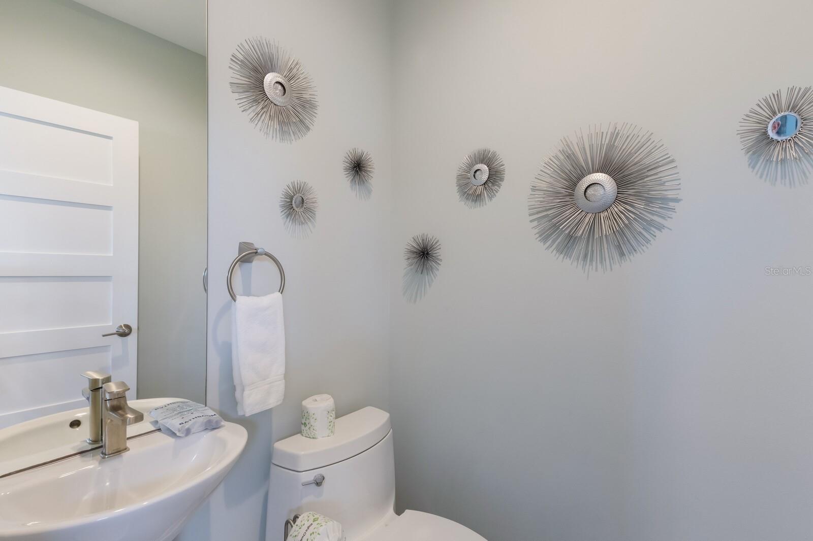 222 WILLOW AVE — photo 37