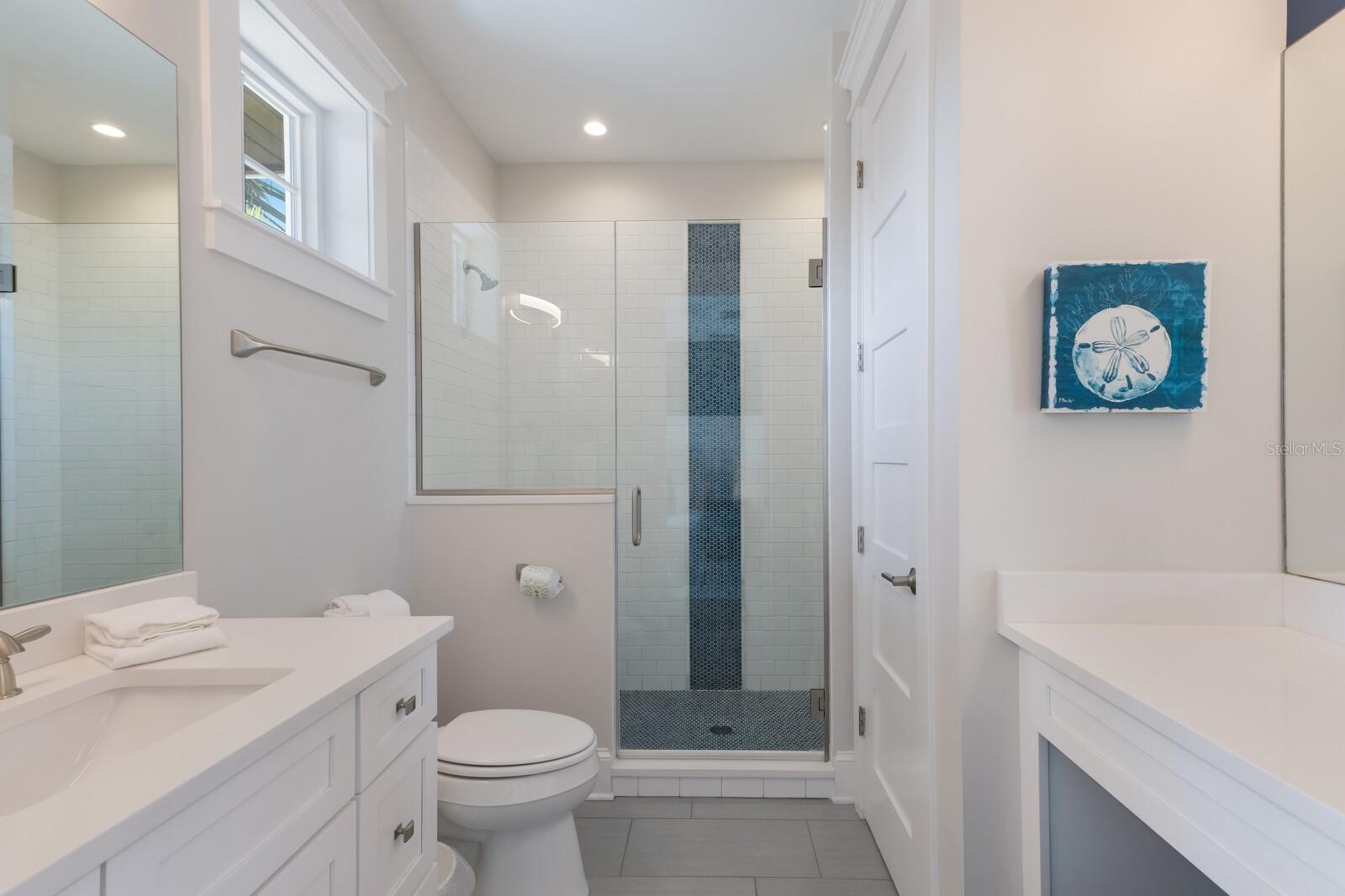 222 WILLOW AVE — photo 32