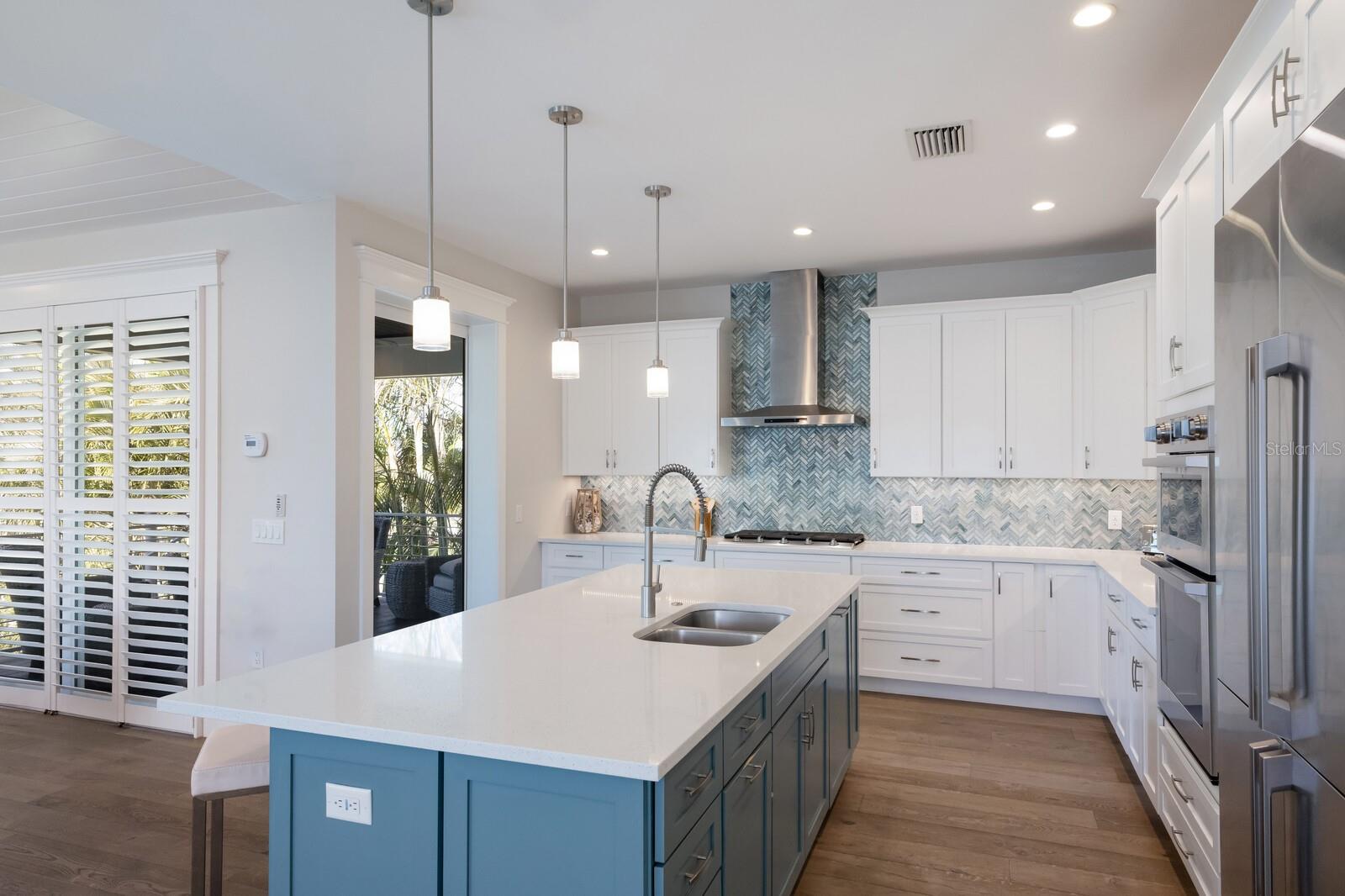 222 WILLOW AVE — photo 13