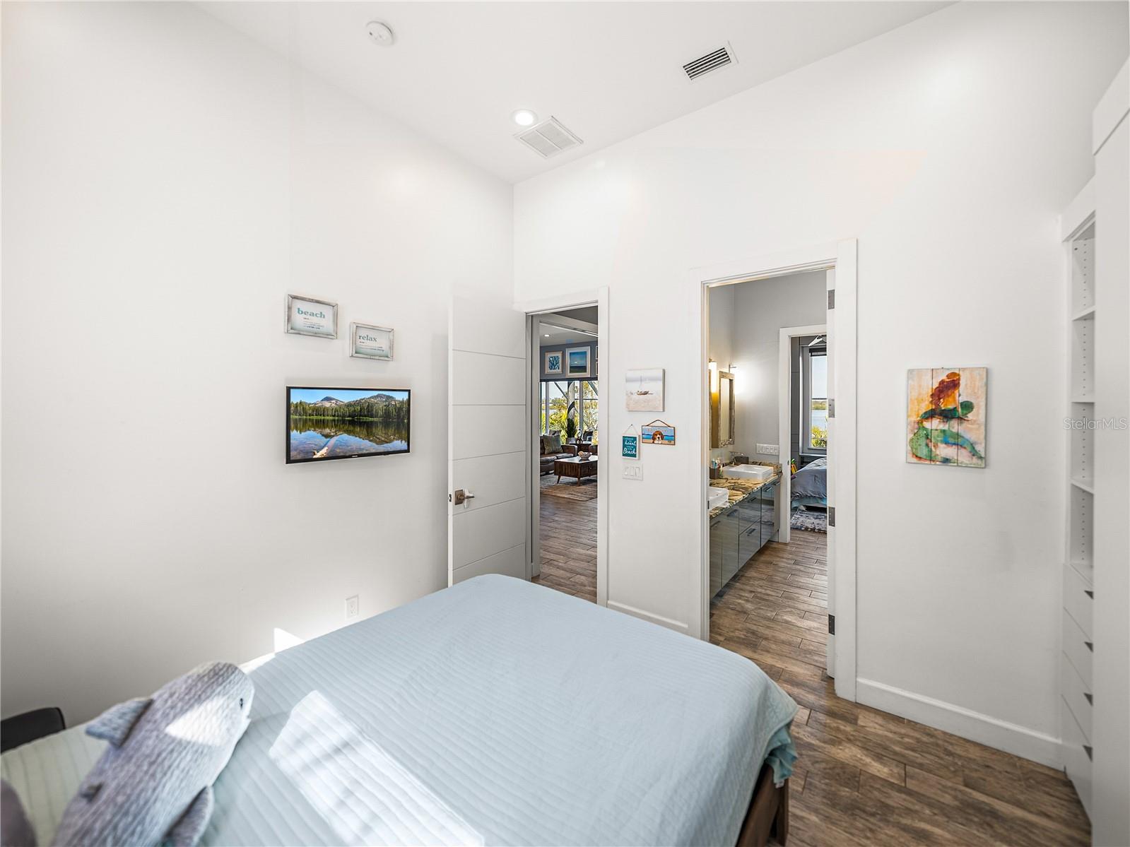 3484 SHORE DR — photo 39