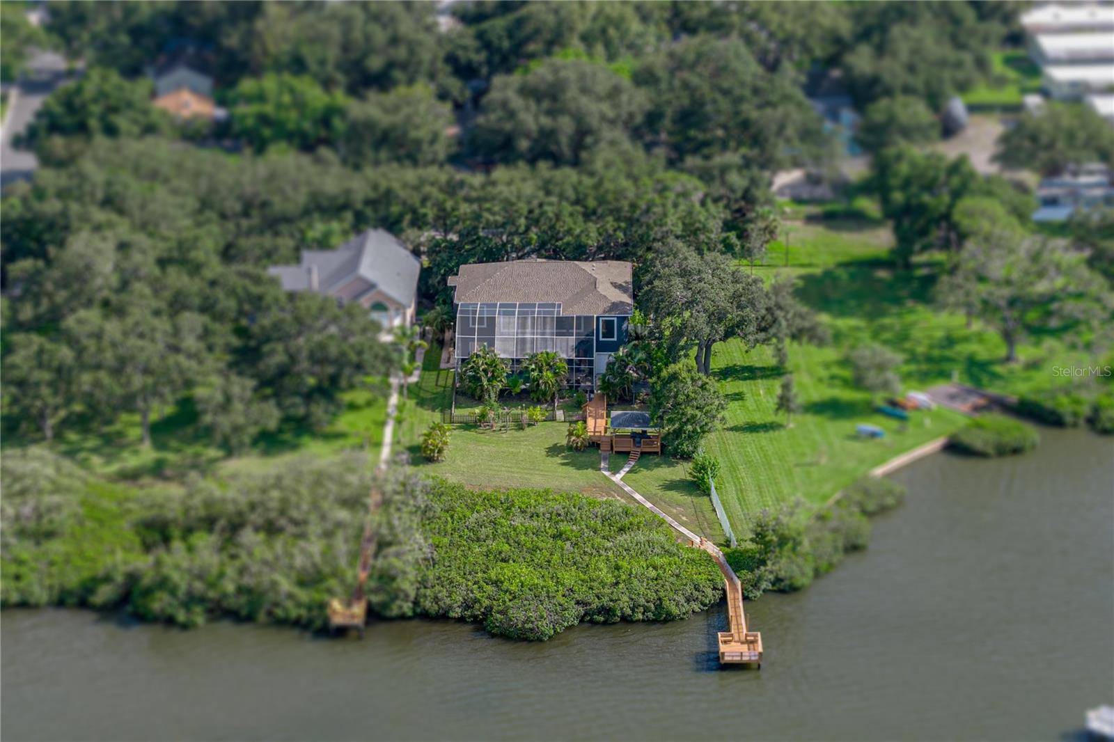 3484 SHORE DR — photo 3