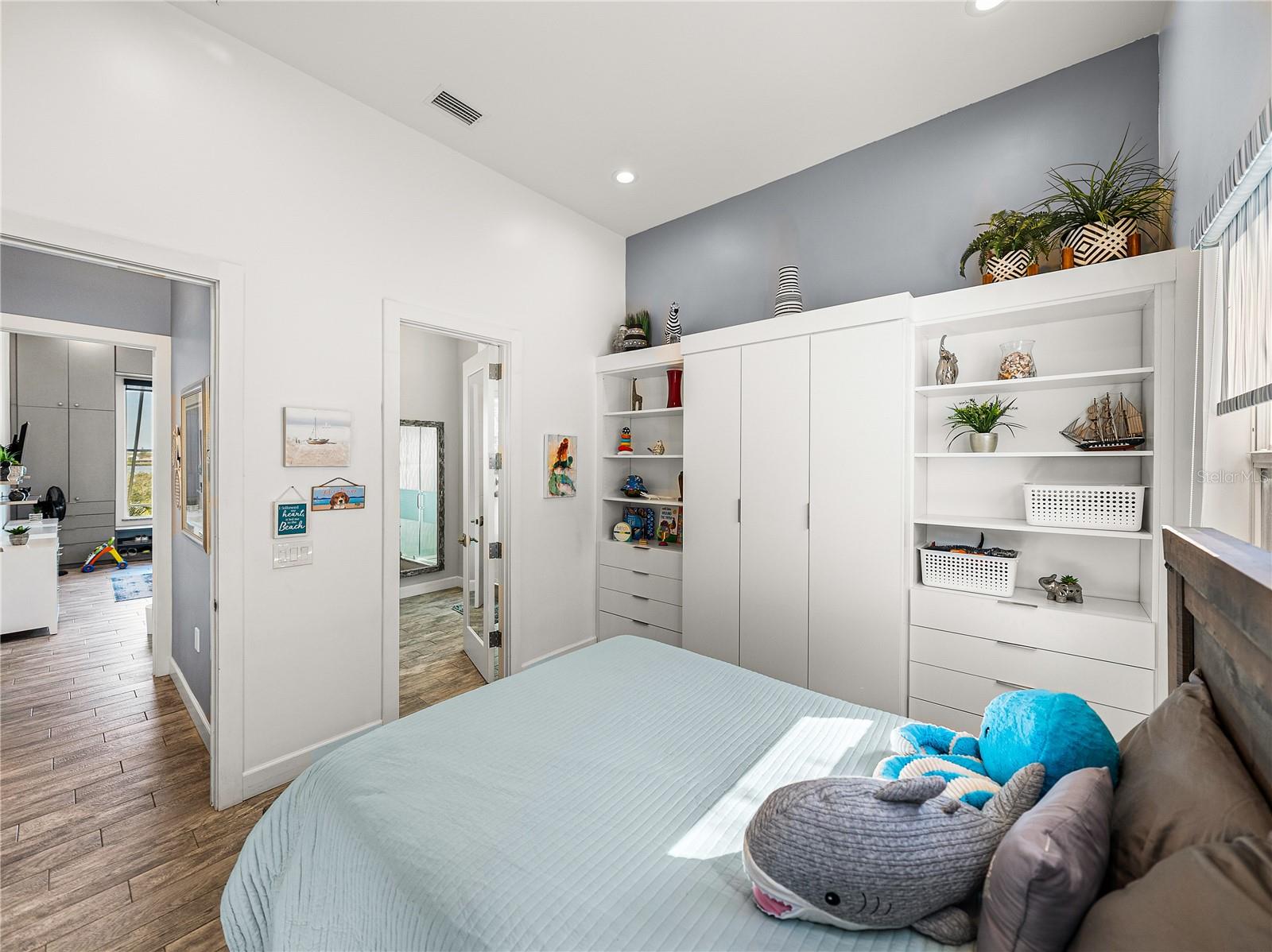3484 SHORE DR — photo 38