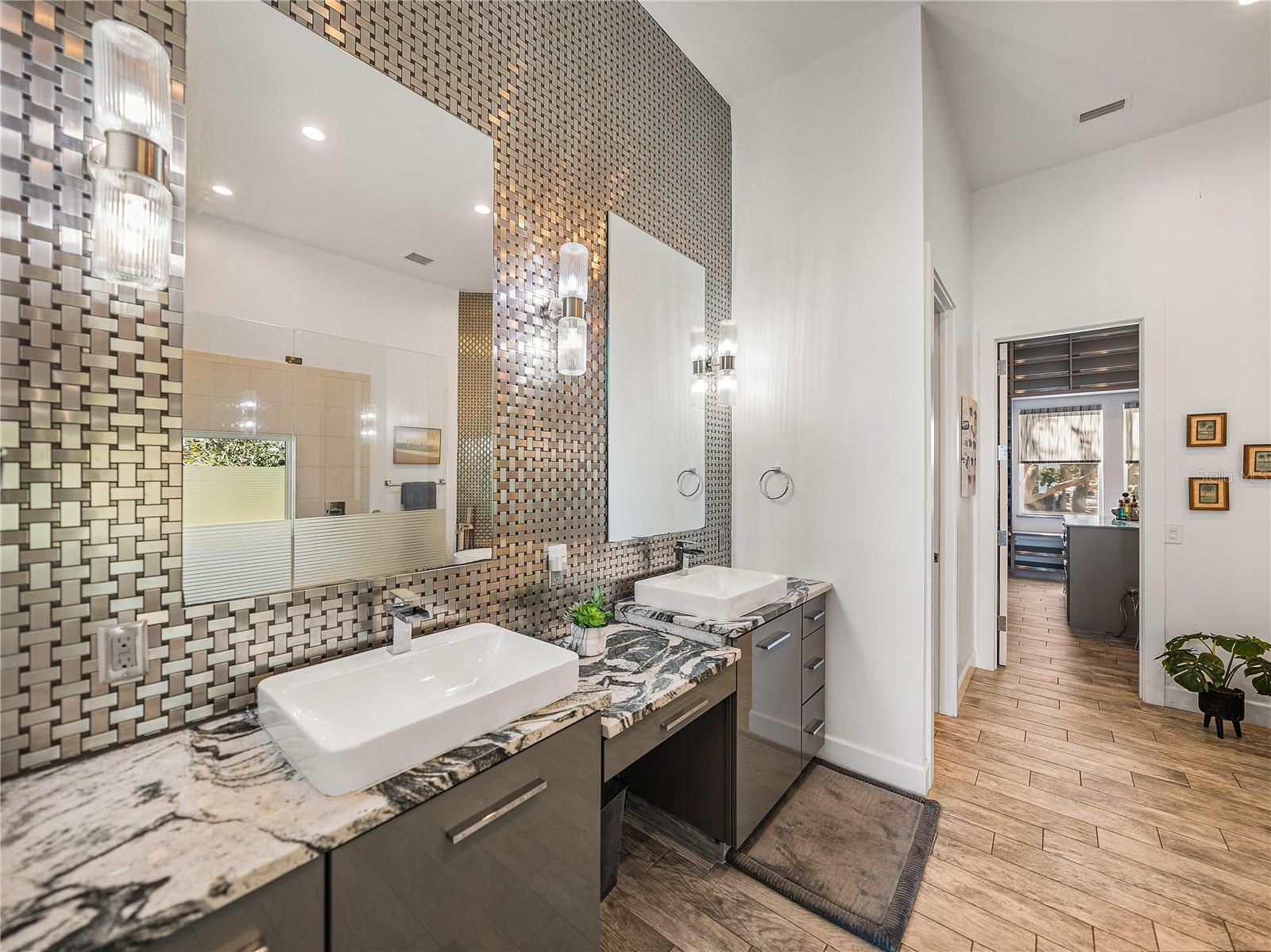 3484 SHORE DR — photo 30