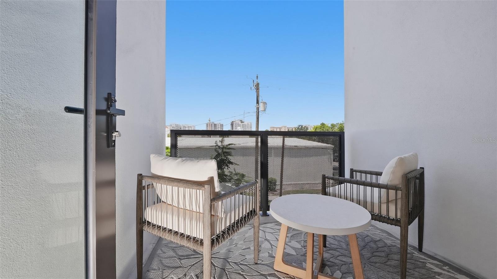 430 KUMQUAT CT #202 — photo 8