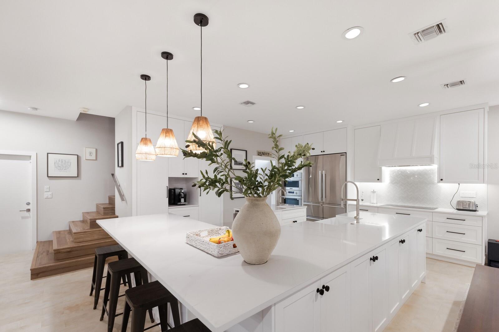 238 ISLAND CIR — photo 17