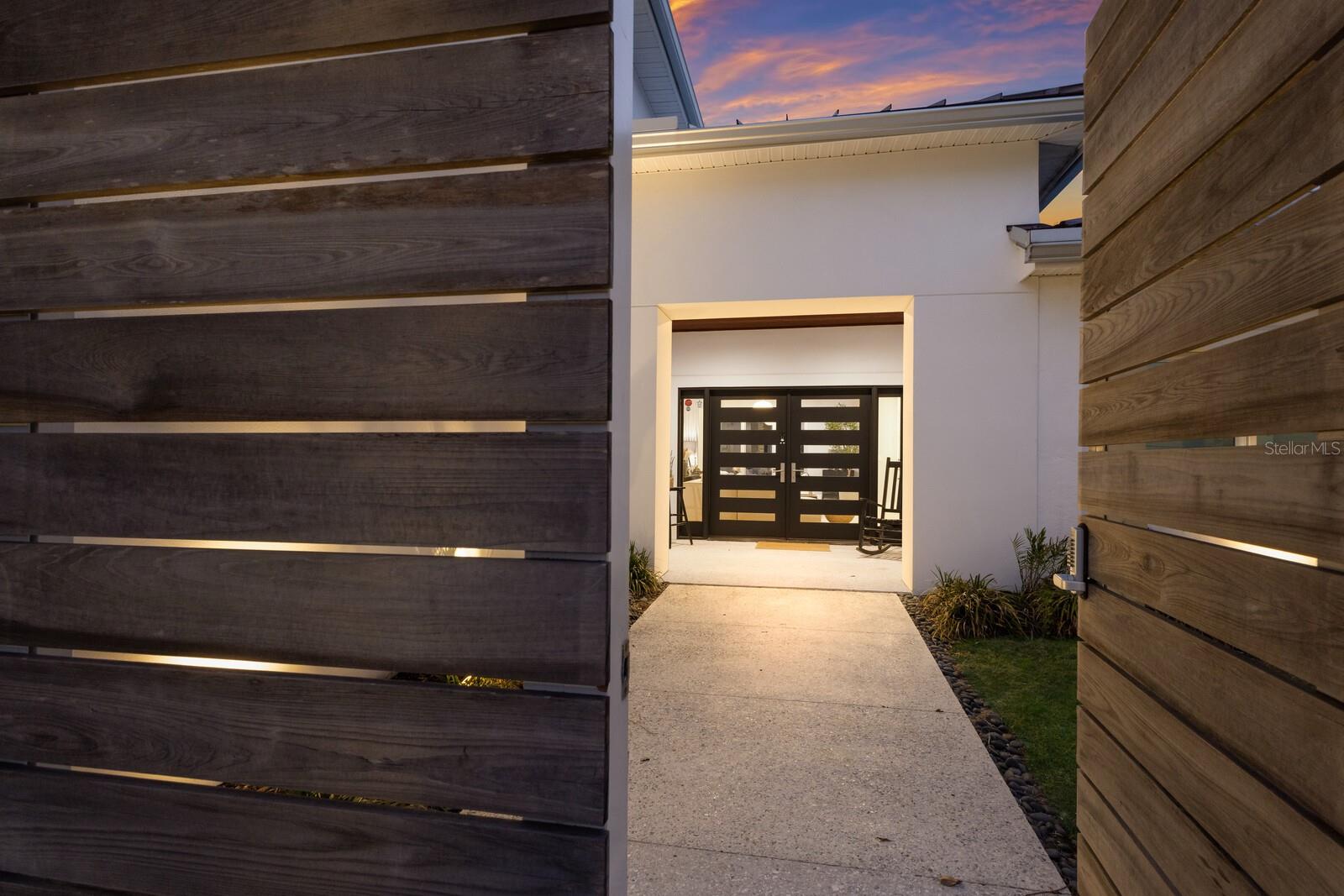 238 ISLAND CIR — photo 2