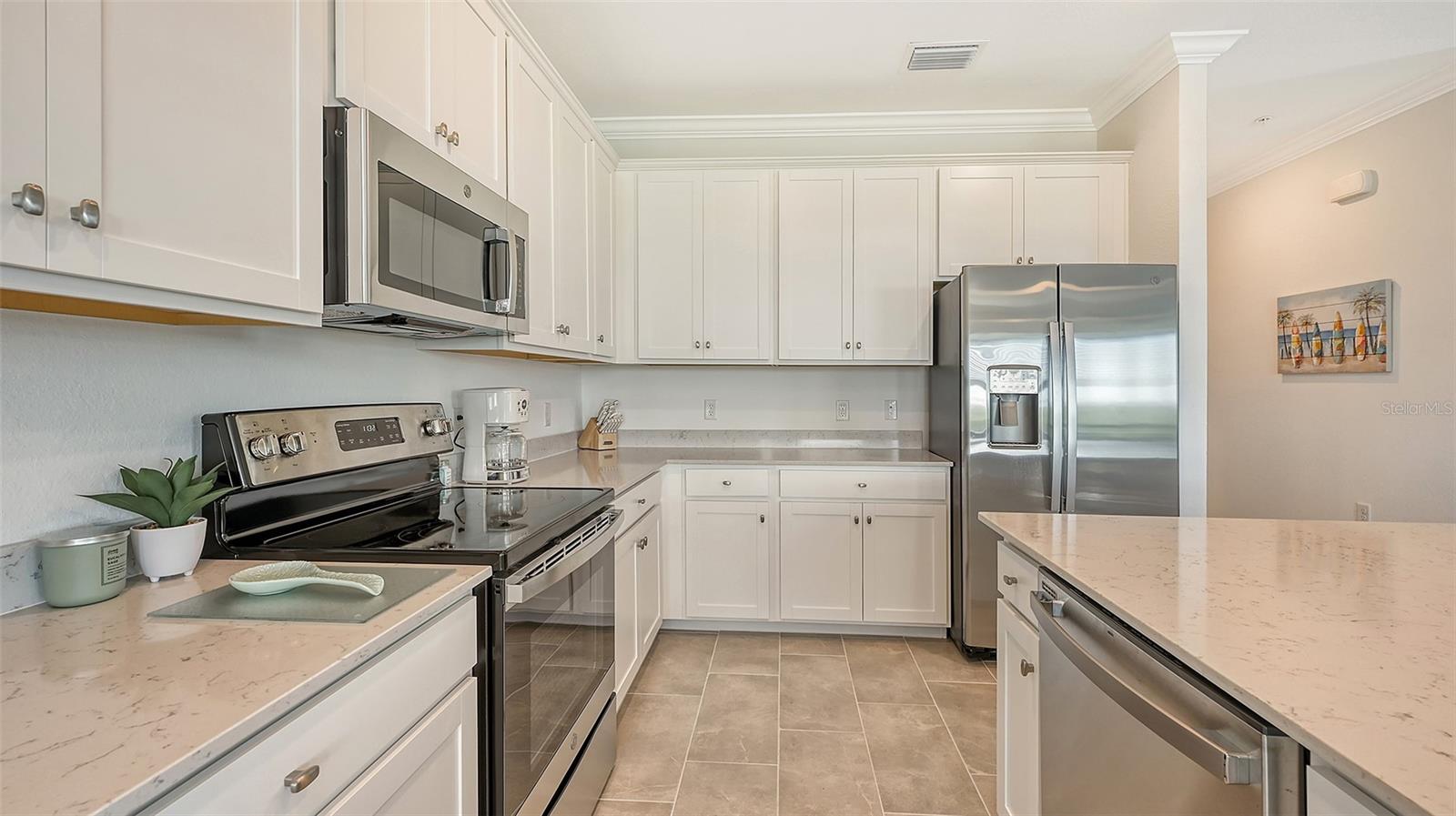 17902 GAWTHROP DR #402 — photo 17