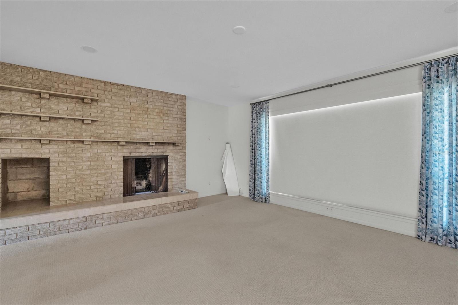 1058 ELDORADO AVE — photo 77