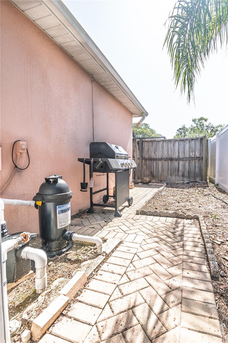 7812 TURNBRIDGE DR — photo 34