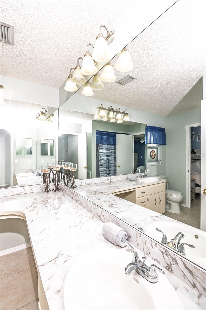 7812 TURNBRIDGE DR — photo 27