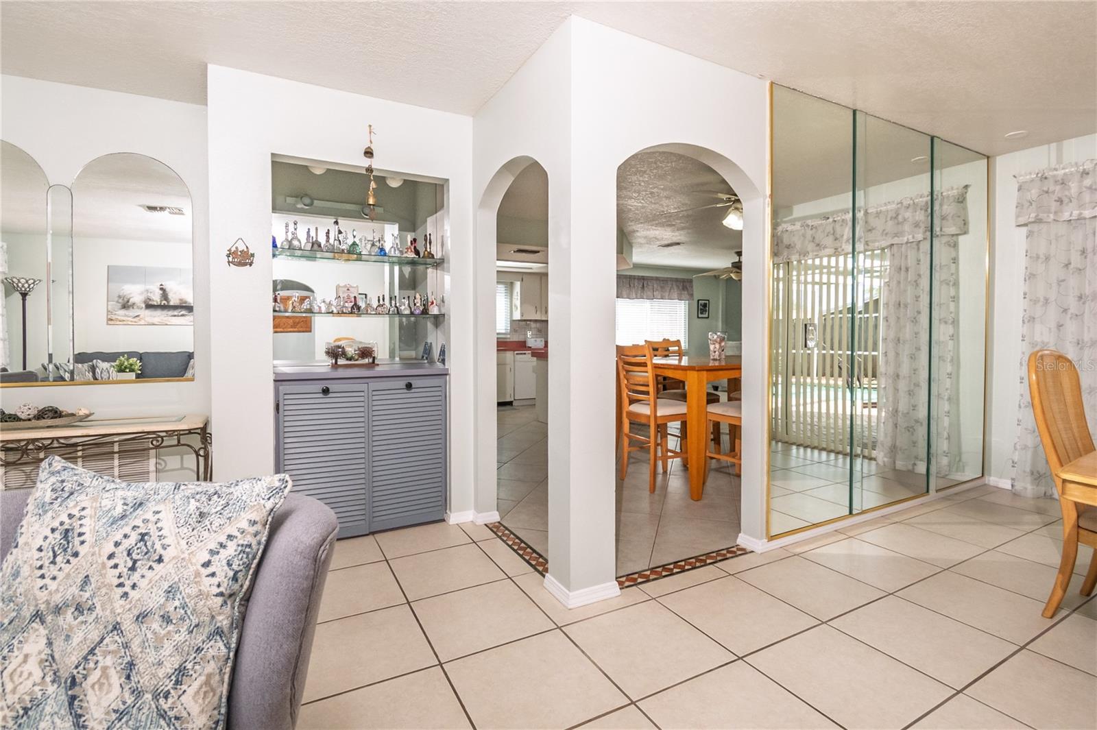 7812 TURNBRIDGE DR — photo 5