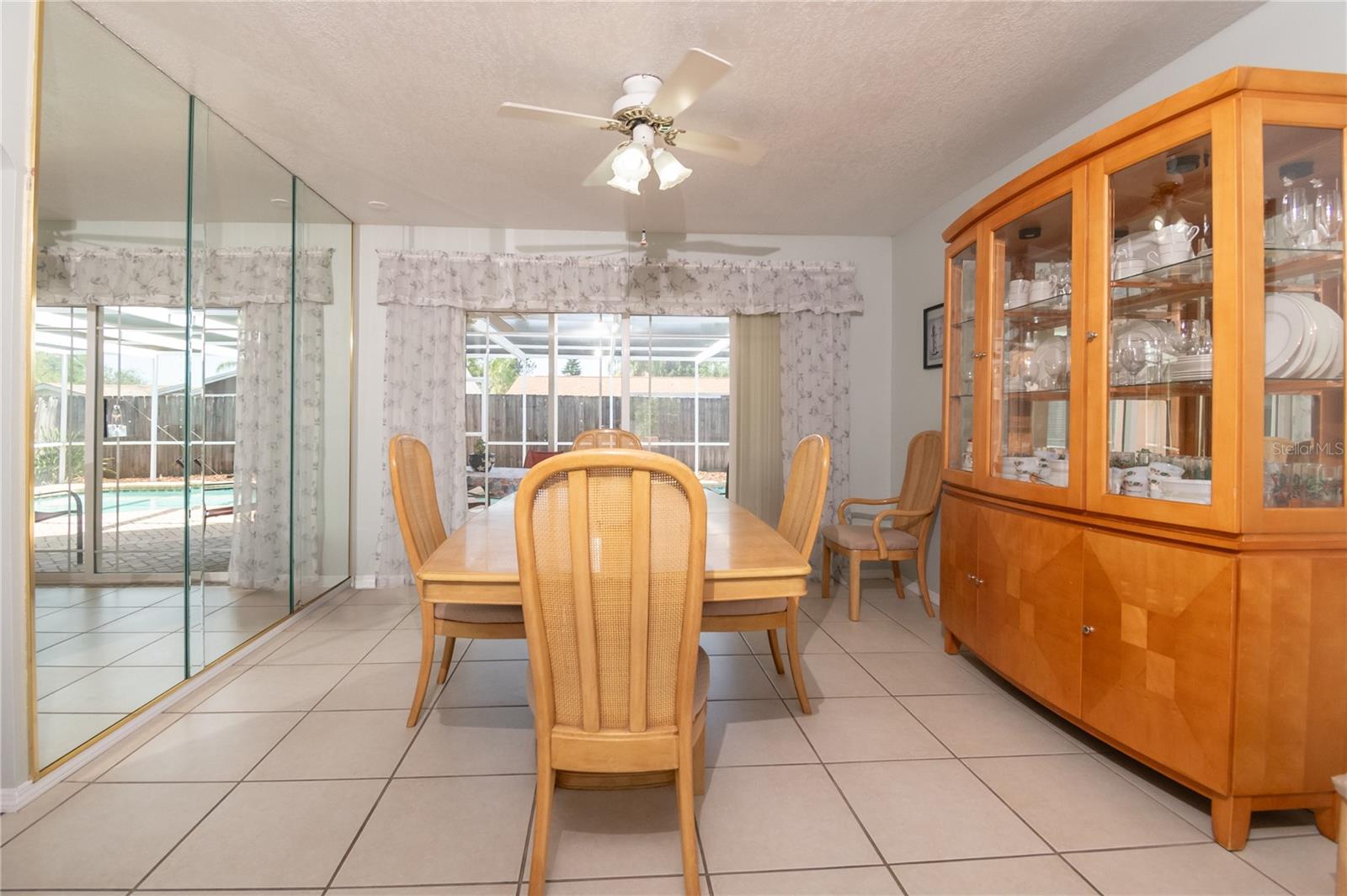 7812 TURNBRIDGE DR — photo 8