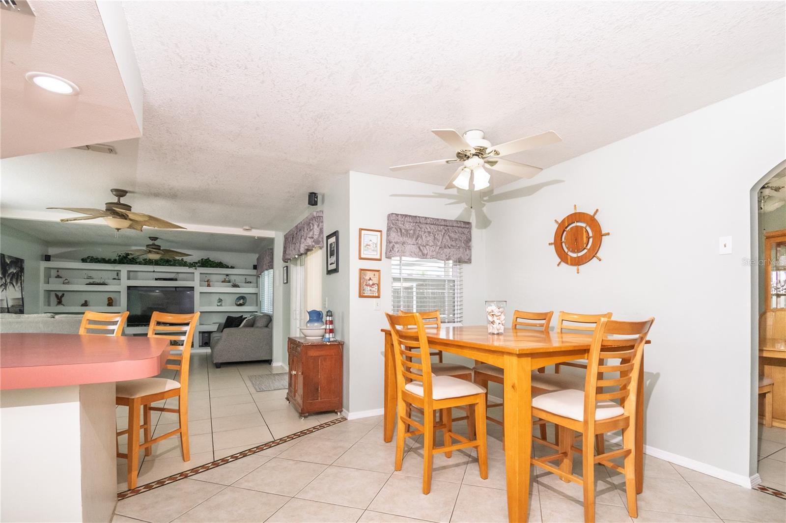 7812 TURNBRIDGE DR — photo 10