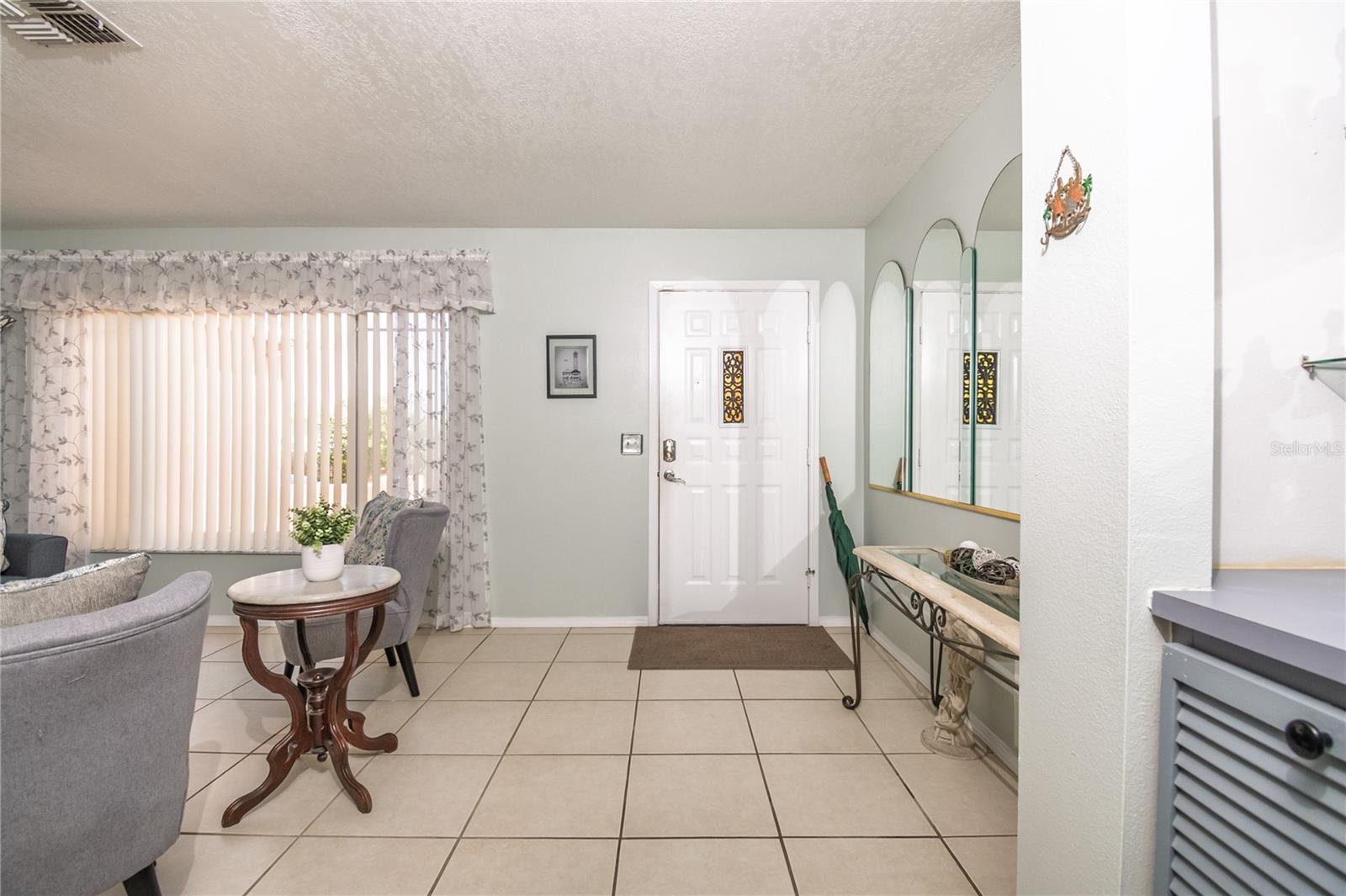 7812 TURNBRIDGE DR — photo 4