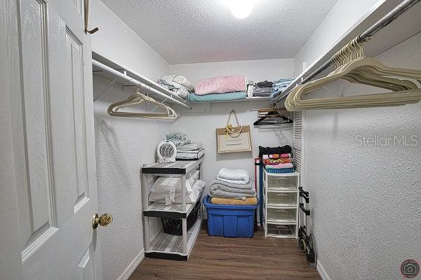 1 CAROLL CIR — photo 15