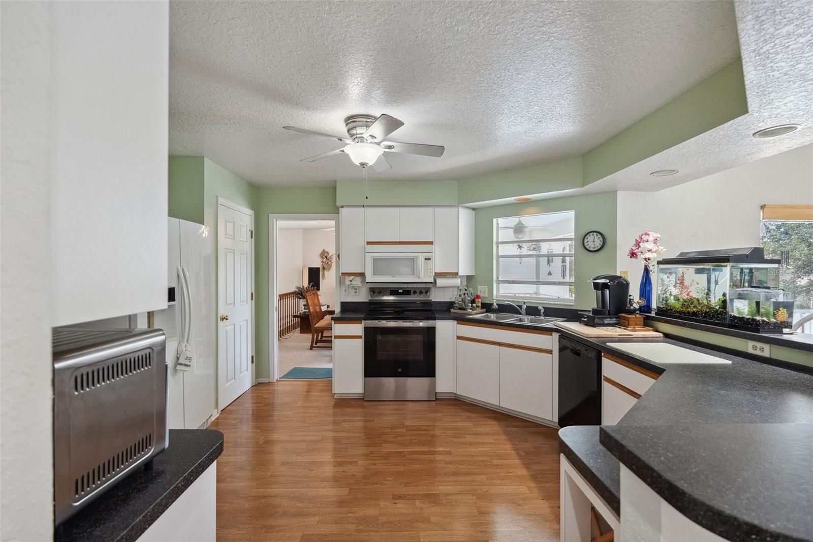 1842 BAYOU GRANDE BLVD NE — photo 11
