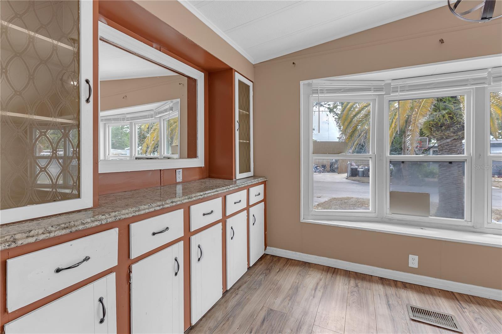 11309 LEISURE LN — photo 14