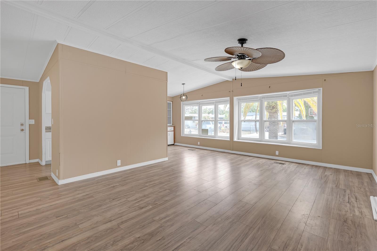 11309 LEISURE LN — photo 16